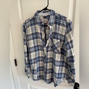 NWT | Vineyard Vines Relaxed Fit Blue Plaid button down shirt- Size 4